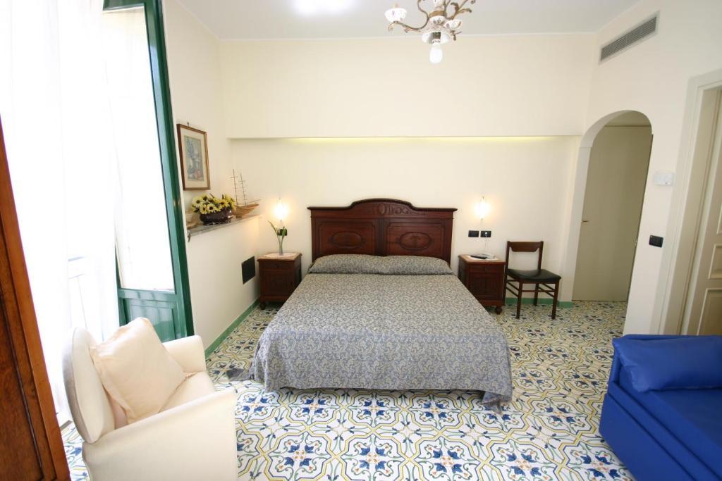 Sorrento Inn Guesthouse חדר תמונה