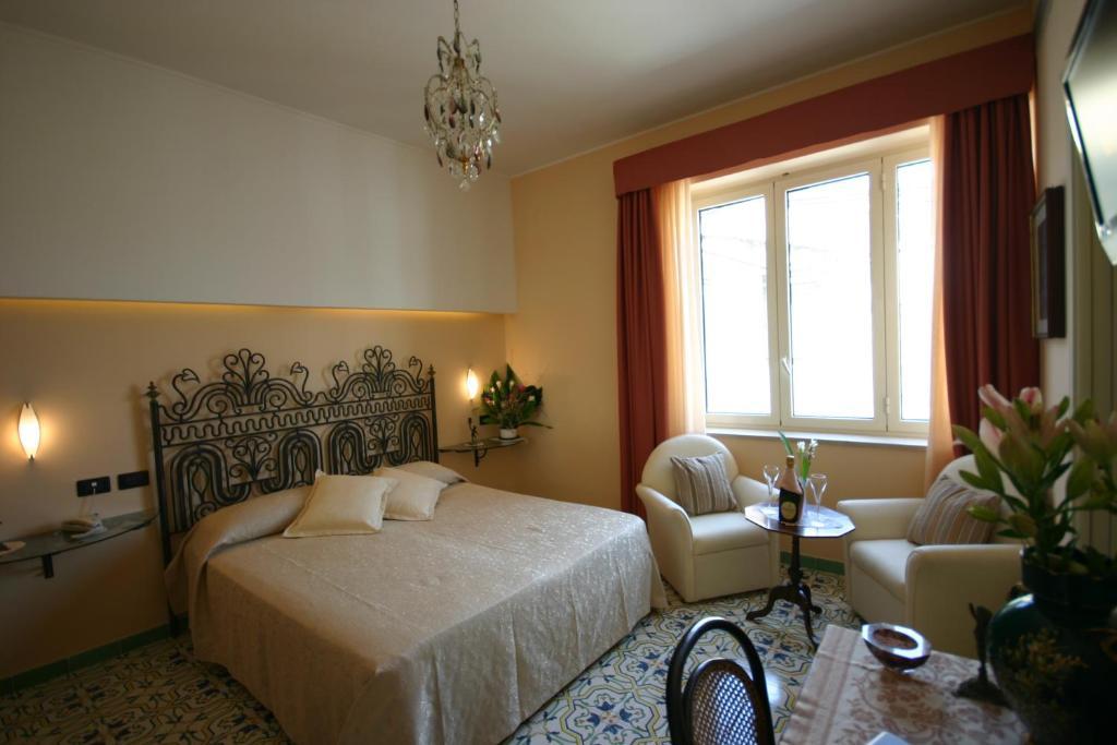 Sorrento Inn Guesthouse חדר תמונה
